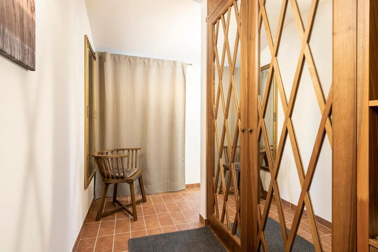 Heritage Hotel Maskovica Han Pakostane 4*,  Croatia